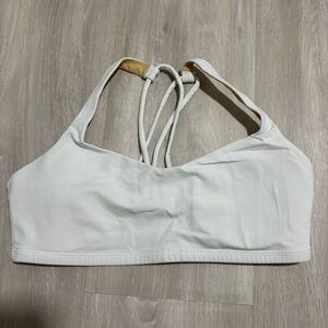 Lululemon Free To Be Bra